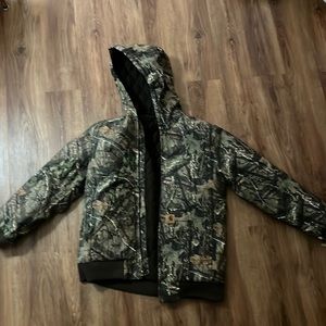 Carhartt camo coat